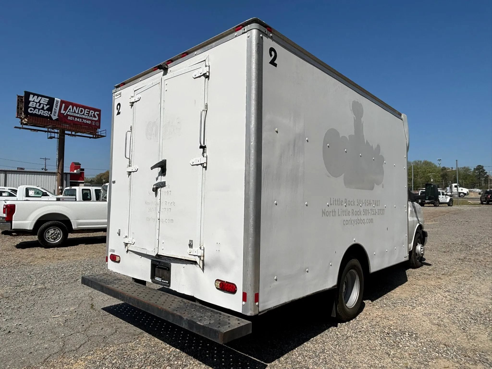 Used 2016 Chevrolet Express 3500 RWD image 8