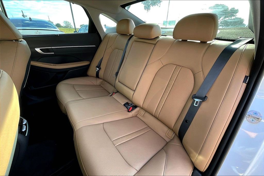 New 2025 Hyundai Sonata Limited image 26