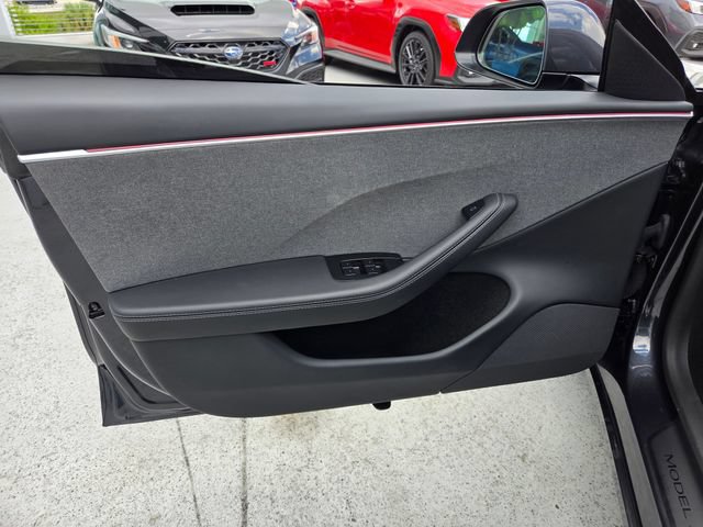 Used 2025 Tesla Model 3 Long Range RWD image 26