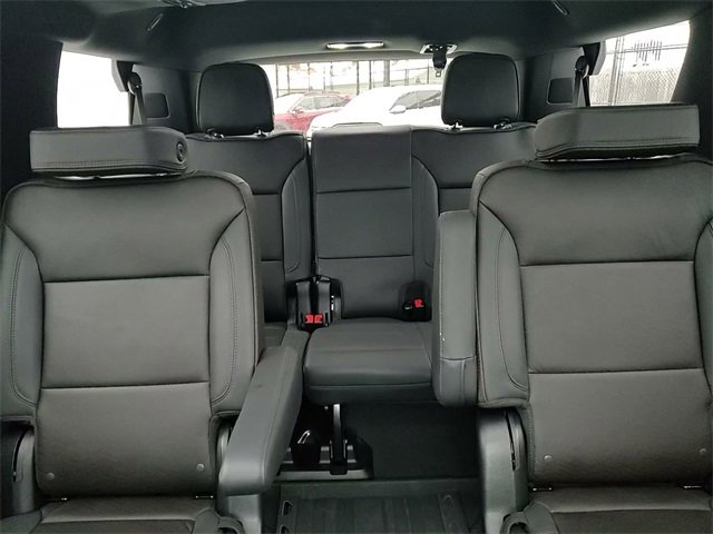 Used 2024 Chevrolet Tahoe High Country image 23