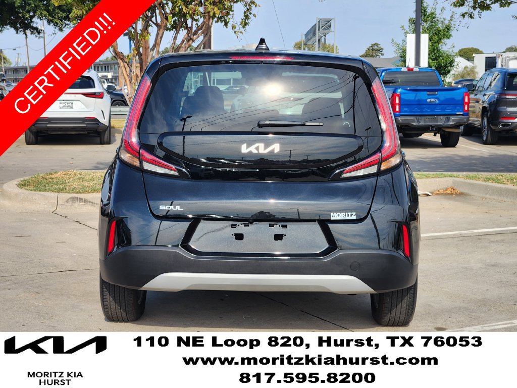 Used 2025 Kia Soul LX w/ LX Technology Package FWD image 12