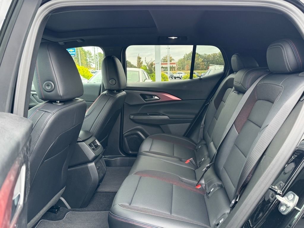 New 2026 Chevrolet Equinox EV RS image 8