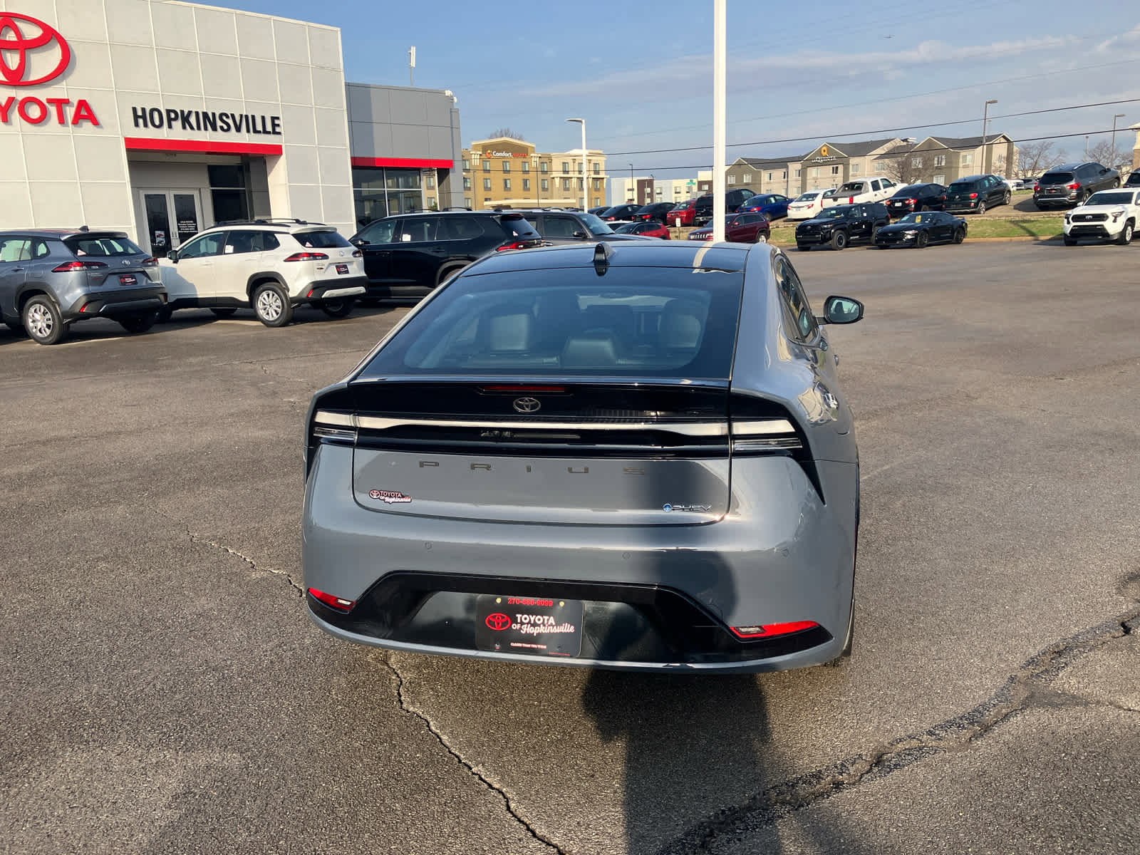 Used 2025 Toyota Prius Plug-In Hybrid w/ Limited Premium Package image 6