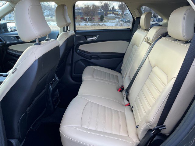 Used 2024 Ford Edge SEL w/ Convenience Package image 24