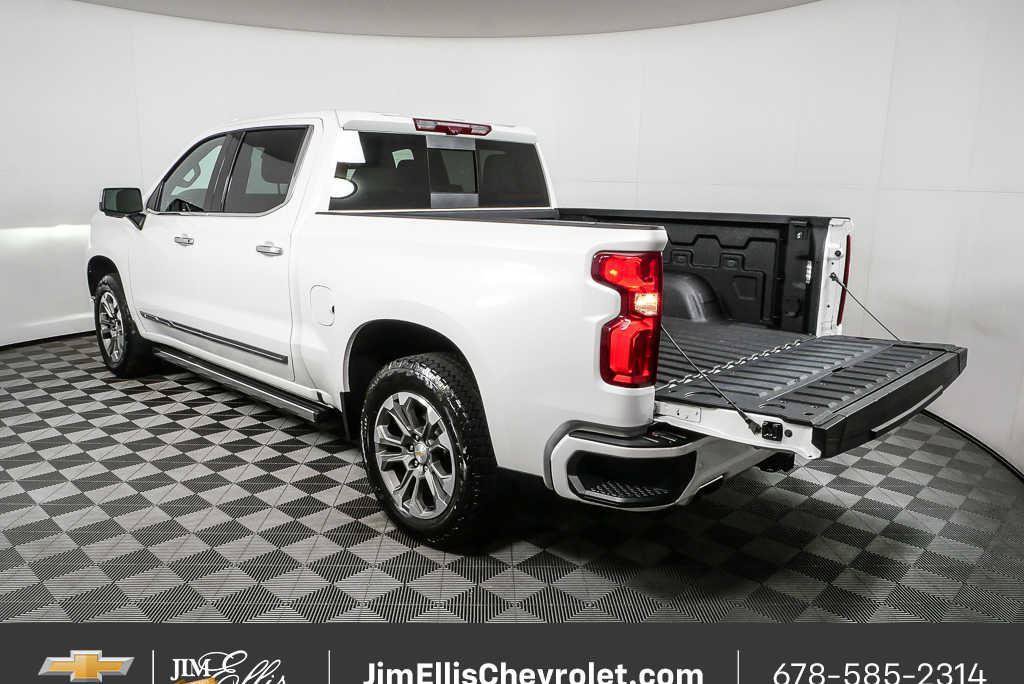 Certified 2024 Chevrolet Silverado 1500 High Country w/ Technology Package AWD/4WD image 32