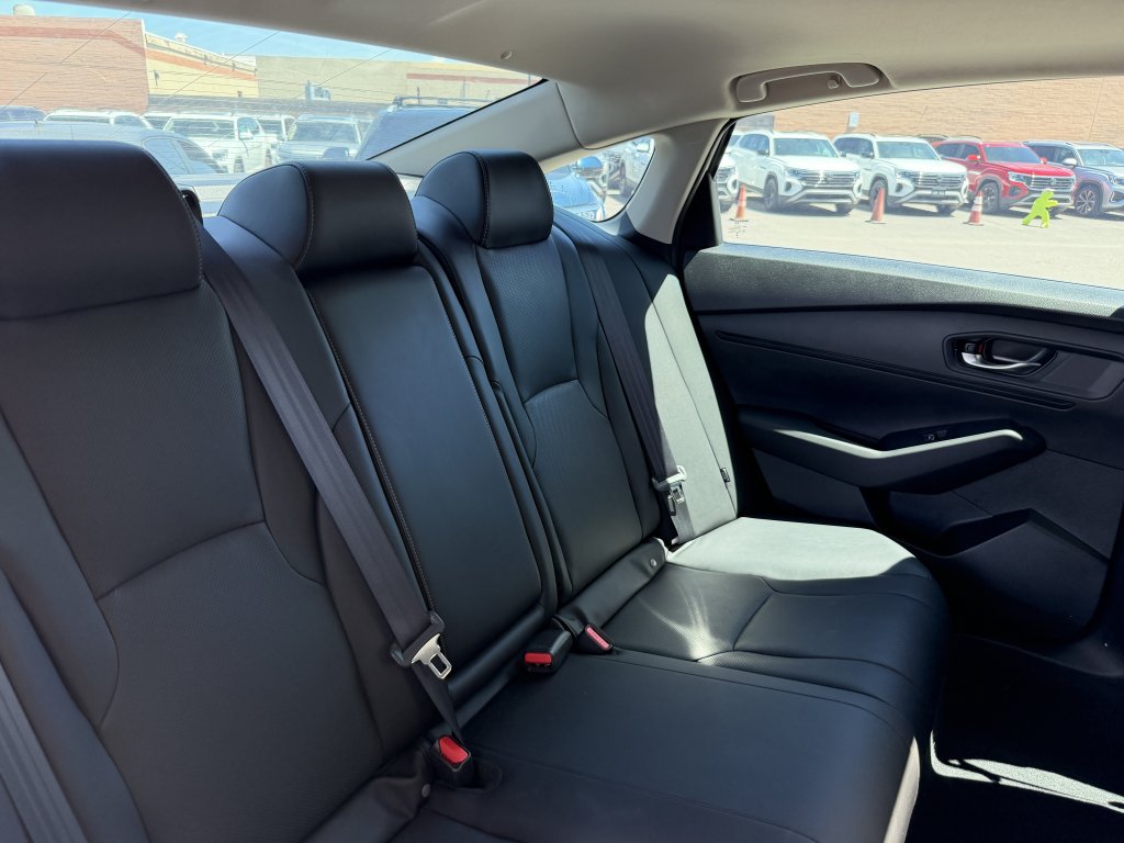 Used 2023 Honda Accord EX-L image 37