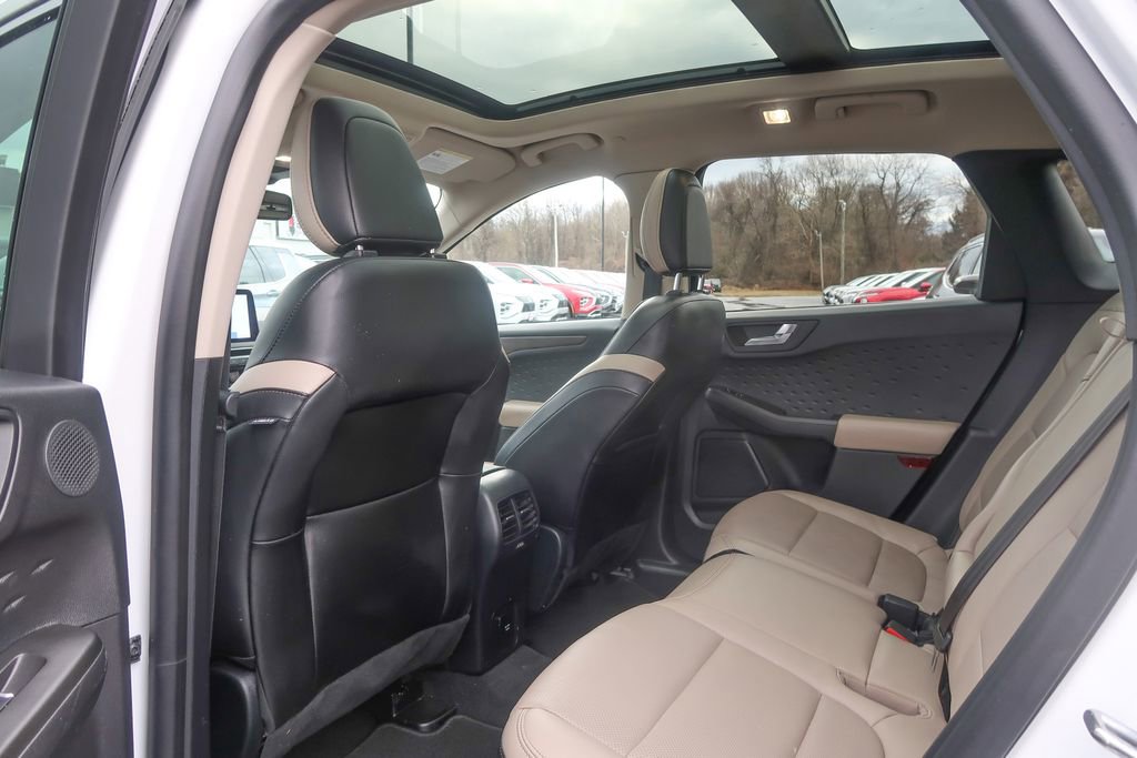 Used 2020 Ford Escape Titanium w/ Titanium Premium Package 2.0 image 26