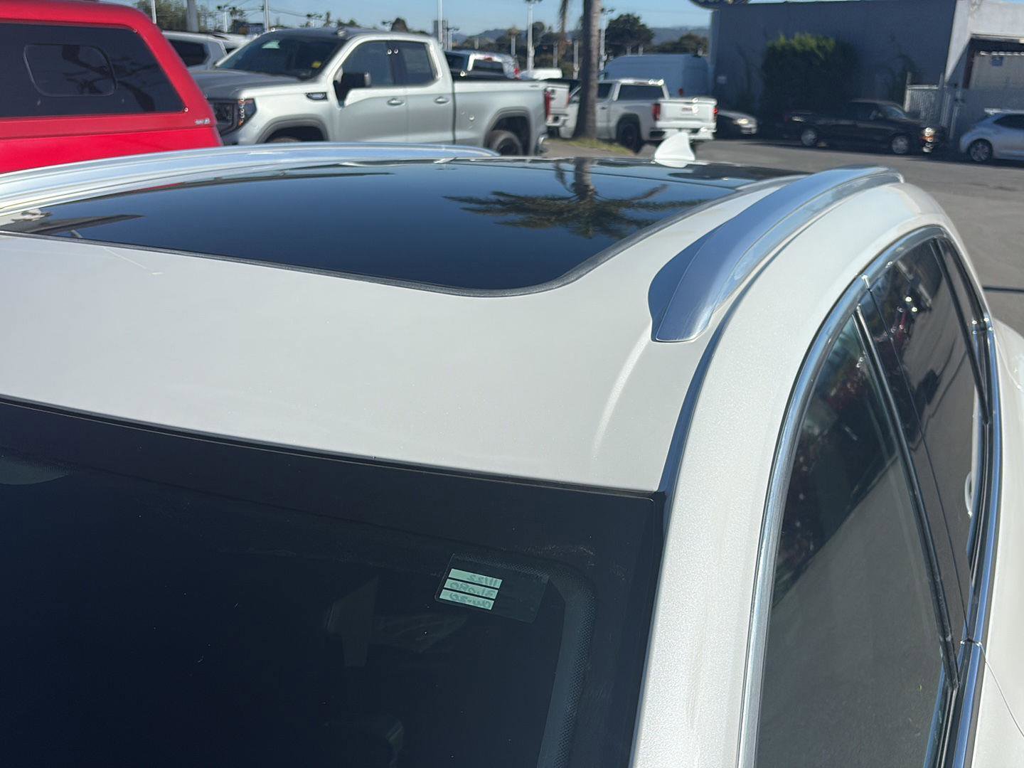 Used 2023 Buick Envision Avenir image 9