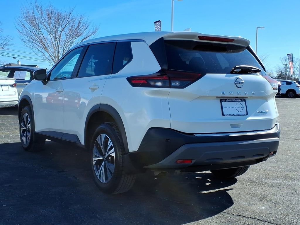 Used 2022 Nissan Rogue SV image 29