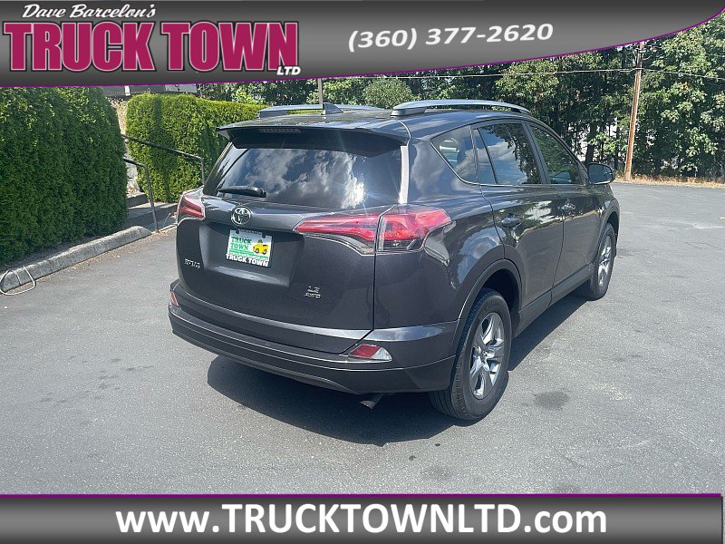 Used 2017 Toyota RAV4 LE w/ All Weather Liner Package AWD/4WD image 5