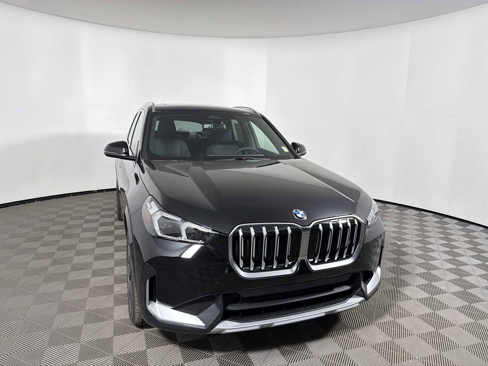 New 2026 BMW X1 xDrive28i w/ Convenience Package image 6