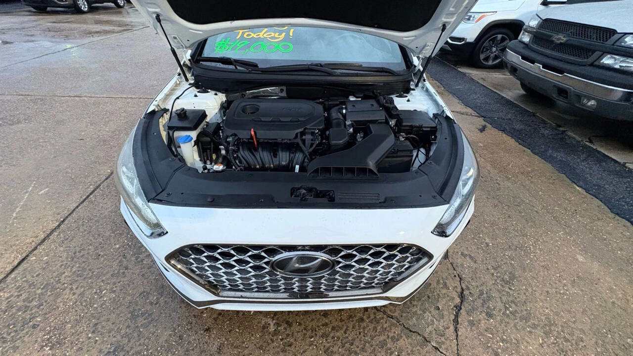 Used 2019 Hyundai Sonata Sport w/ Tech Package 03 image 12