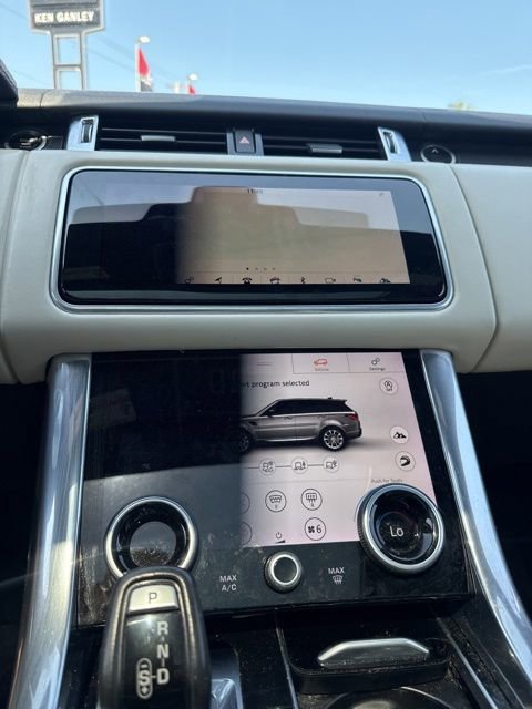 Used 2020 Land Rover Range Rover Sport HST AWD/4WD image 18