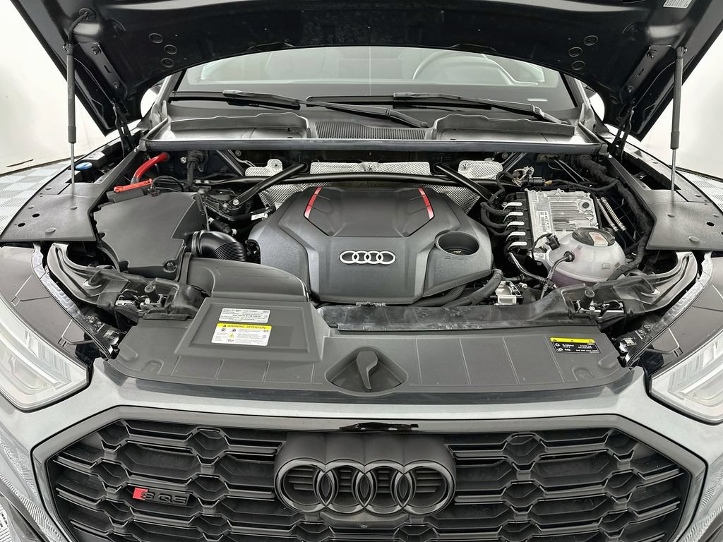 Used 2025 Audi SQ5 Premium Plus AWD/4WD image 32