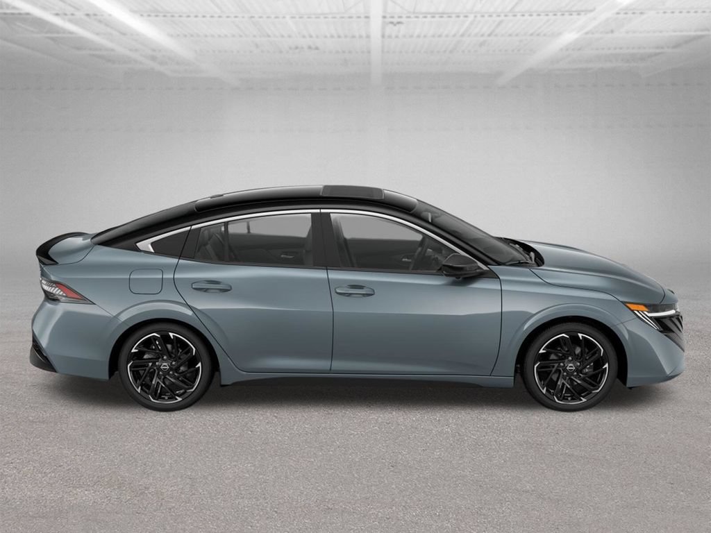 New 2026 Nissan Sentra SR w/ SR Premium Package FWD image 9
