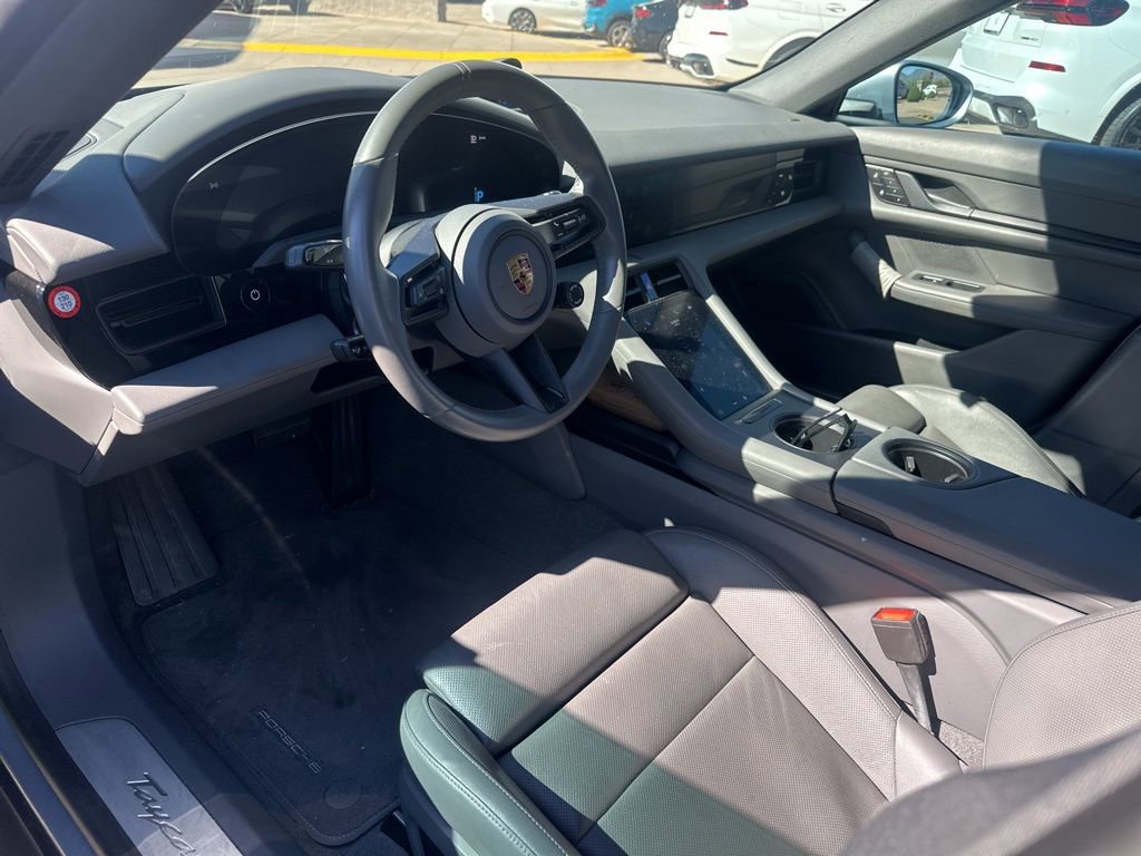 Used 2023 Porsche Taycan 4S image 7