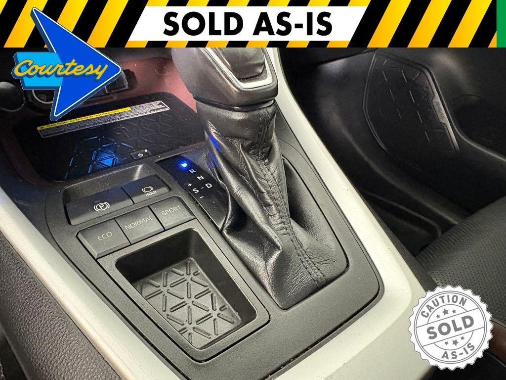 Used 2021 Toyota RAV4 Limited FWD image 32