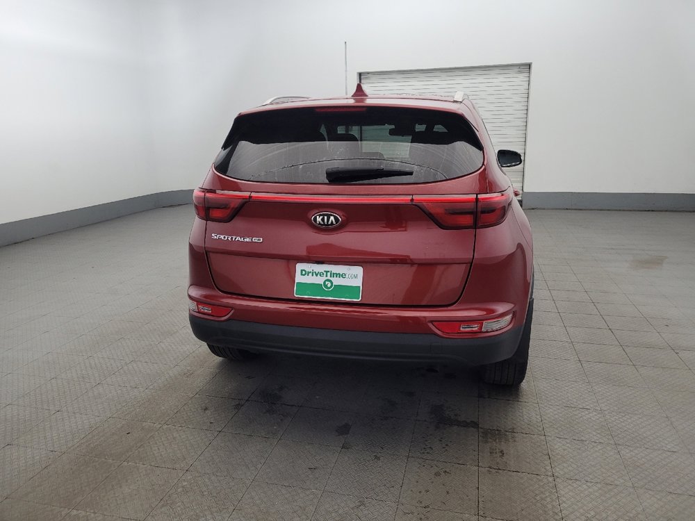 Used 2018 Kia Sportage LX w/ LX Technology Package FWD image 7