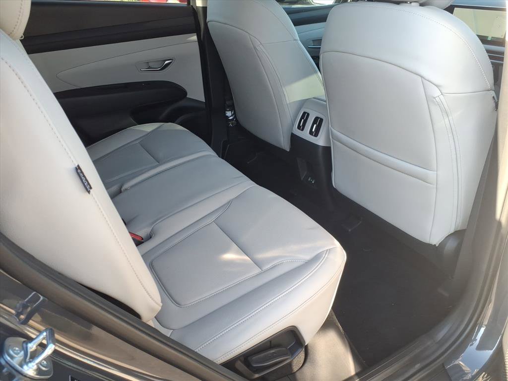 New 2026 Hyundai Tucson SEL image 8