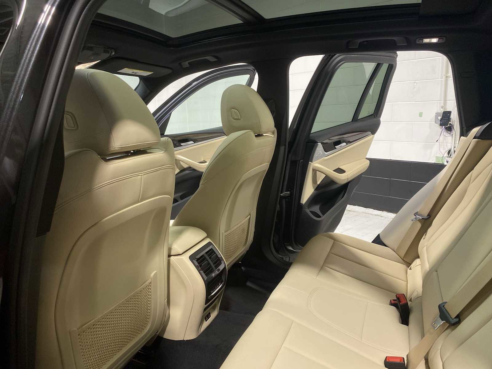 Used 2021 BMW X3 xDrive30i w/ Premium Package AWD/4WD image 12