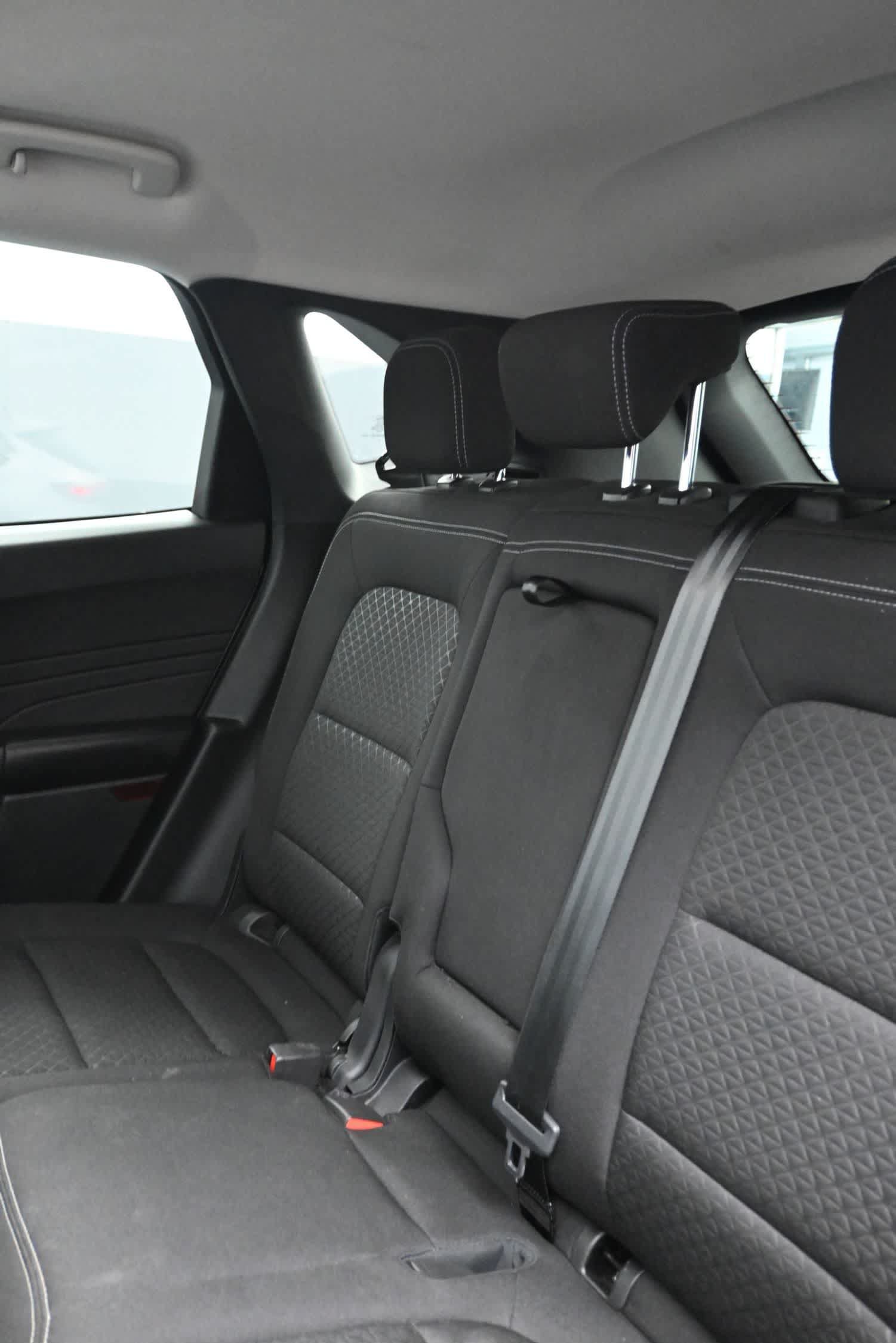 Certified 2025 Ford Escape Active w/ Cold Weather Package FWD image 29