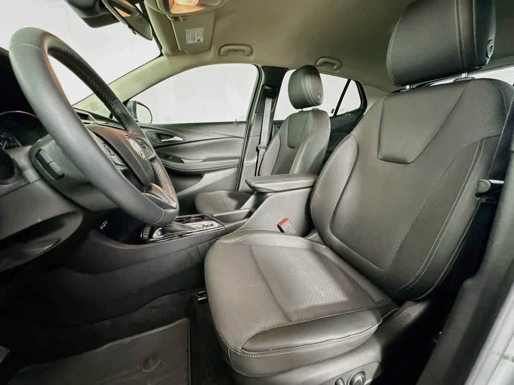 Used 2023 Buick Encore GX Preferred w/ Cold Weather Comfort Package AWD/4WD image 12