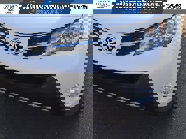 Used 2014 Toyota RAV4 Limited w/ Technology Package image 10