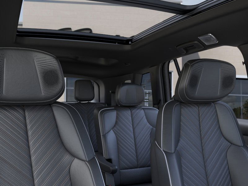 New 2026 Cadillac Vistiq Platinum image 48