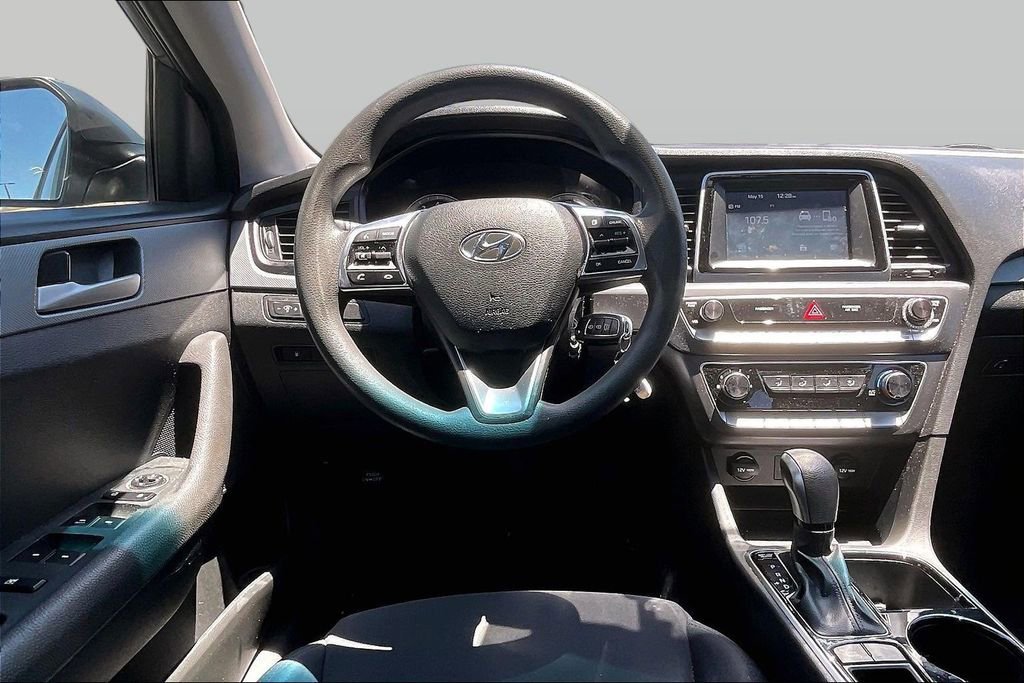 Used 2018 Hyundai Sonata SE FWD image 5