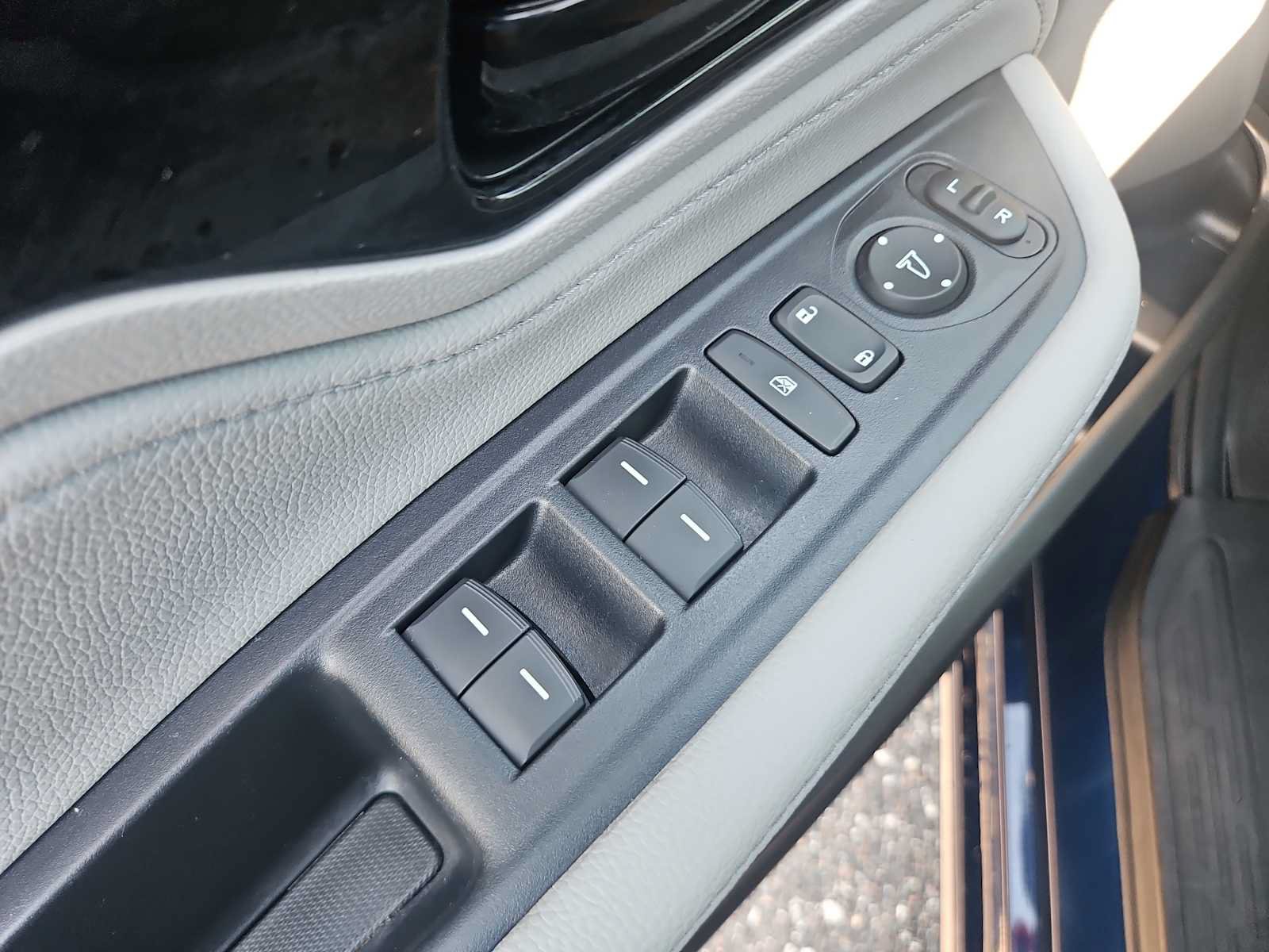 Used 2023 Honda Odyssey Touring image 15