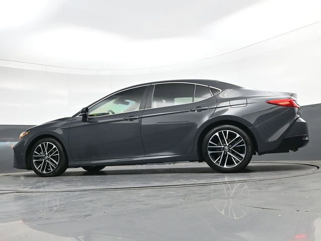 Used 2025 Toyota Camry XLE w/ Premium Plus Package FWD image 33