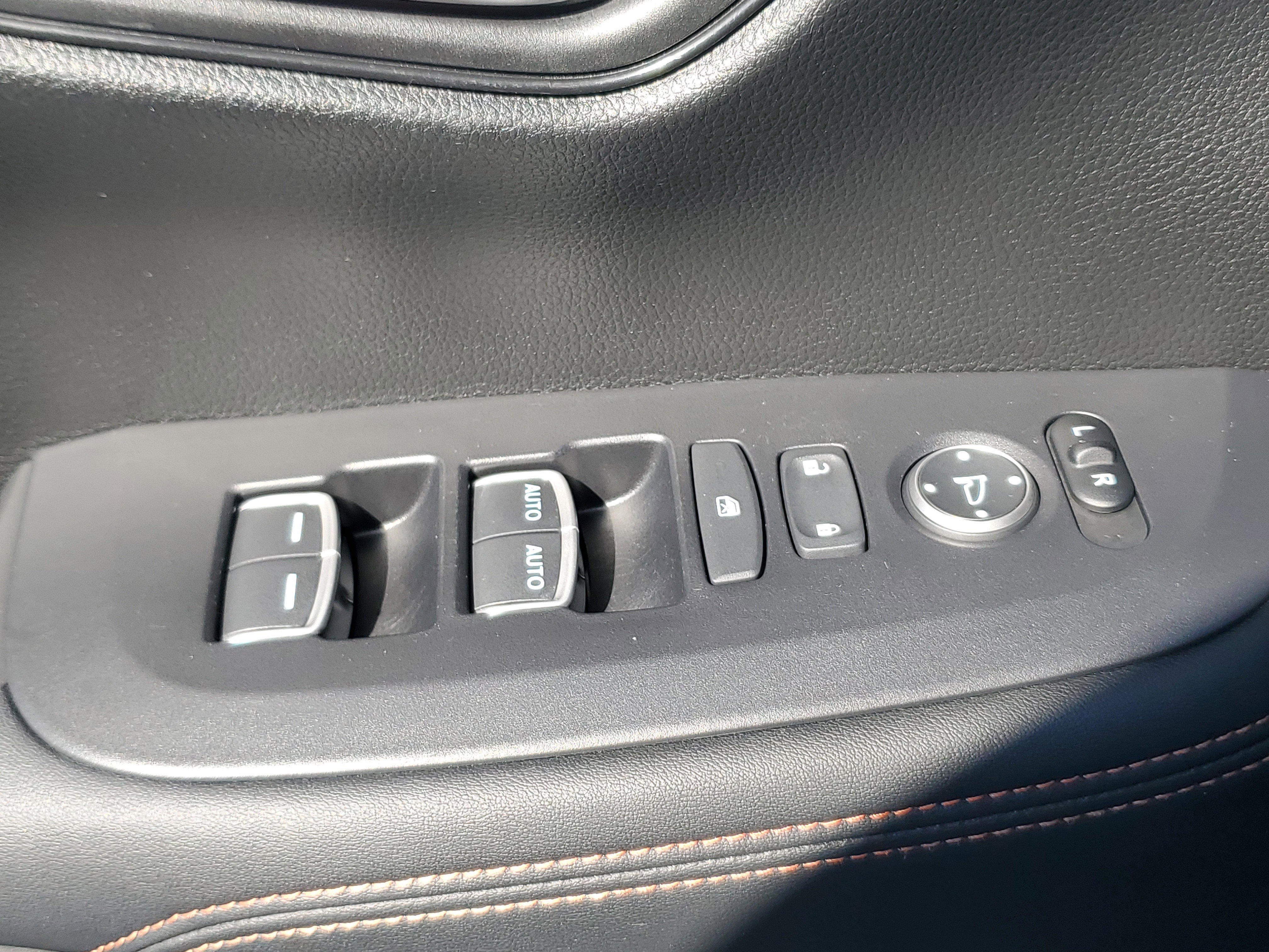 Used 2023 Honda HR-V Sport image 26