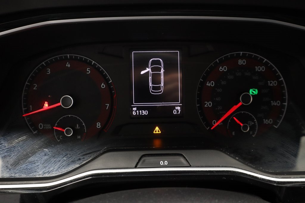 Used 2021 Volkswagen Jetta SE w/ SE Cold Weather Package image 30