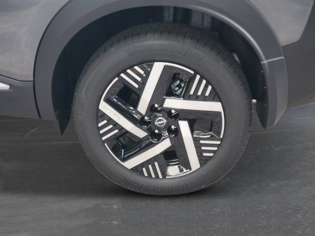 New 2026 Nissan Kicks SV FWD image 12