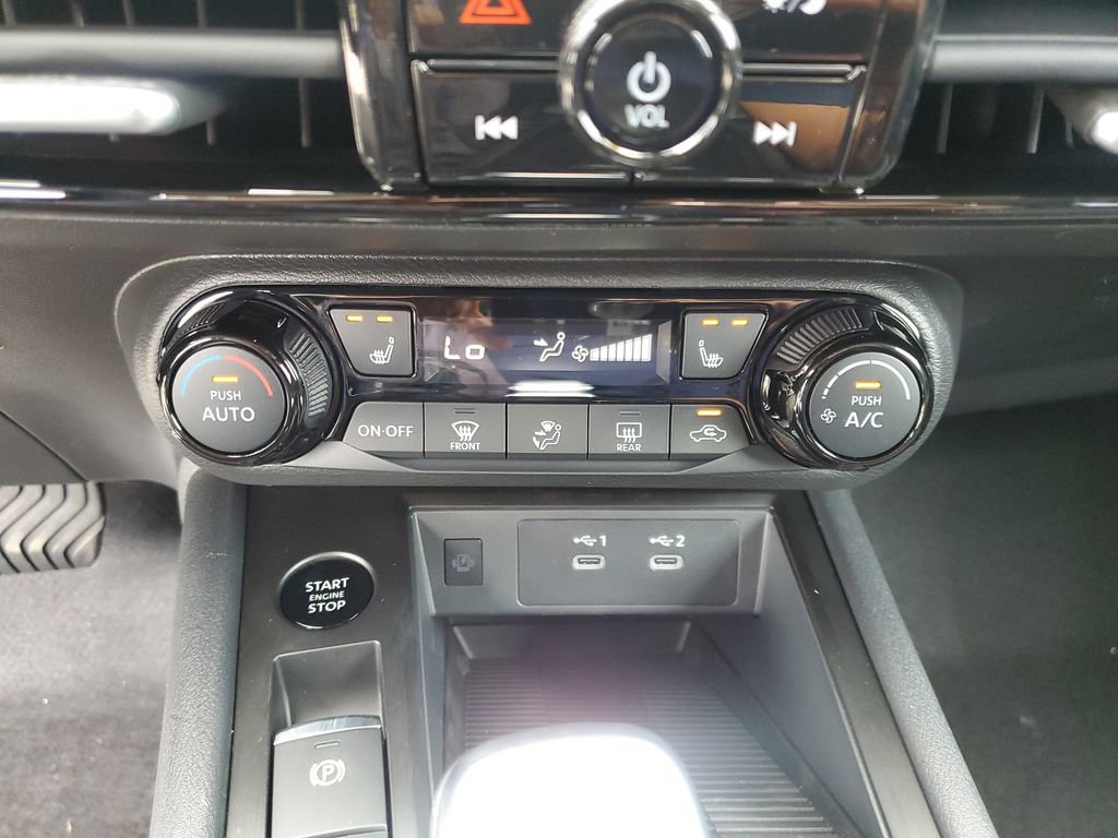New 2026 Nissan Kicks SV w/ Cold Weather Package FWD image 29