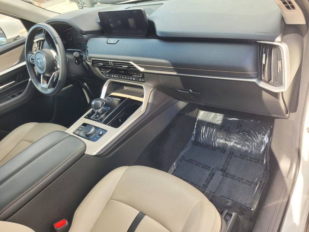 Certified 2024 MAZDA CX-90 Plug-In Hybrid w/ Preferred AWD/4WD image 19