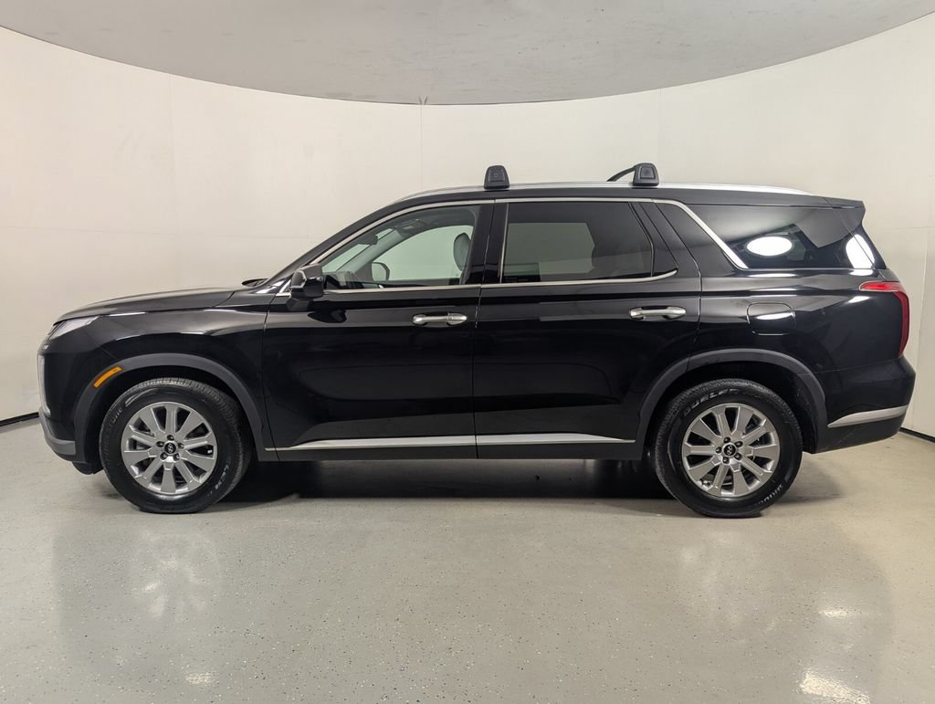 Used 2023 Hyundai Palisade SEL FWD image 4