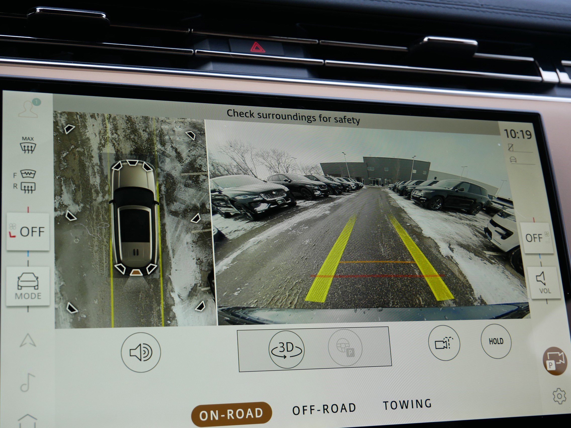 New 2025 Land Rover Range Rover Long Wheelbase SE image 9