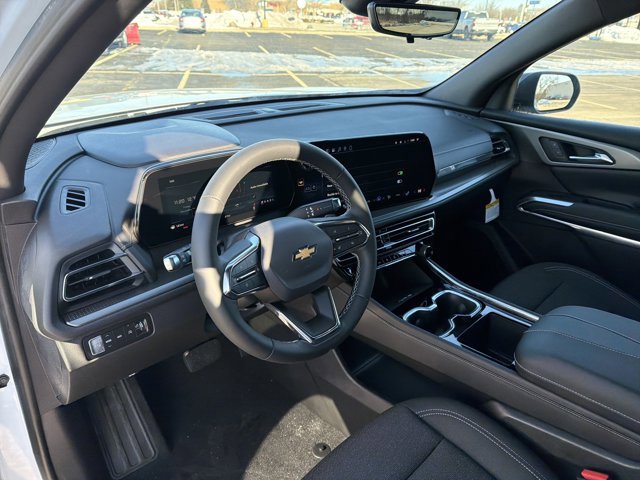 New 2026 Chevrolet Traverse LT w/ Sun and Wheel Package image 11