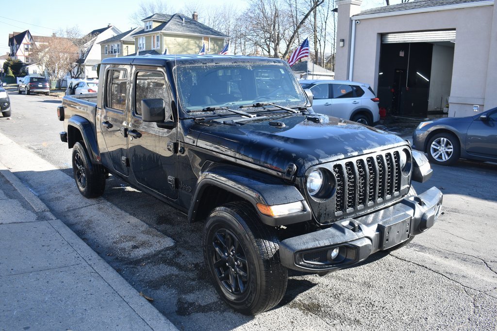 Used 2022 Jeep Gladiator Sport image 4