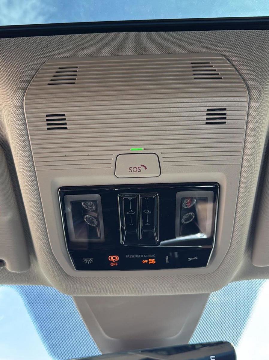 New 2026 Volkswagen Atlas SE image 18