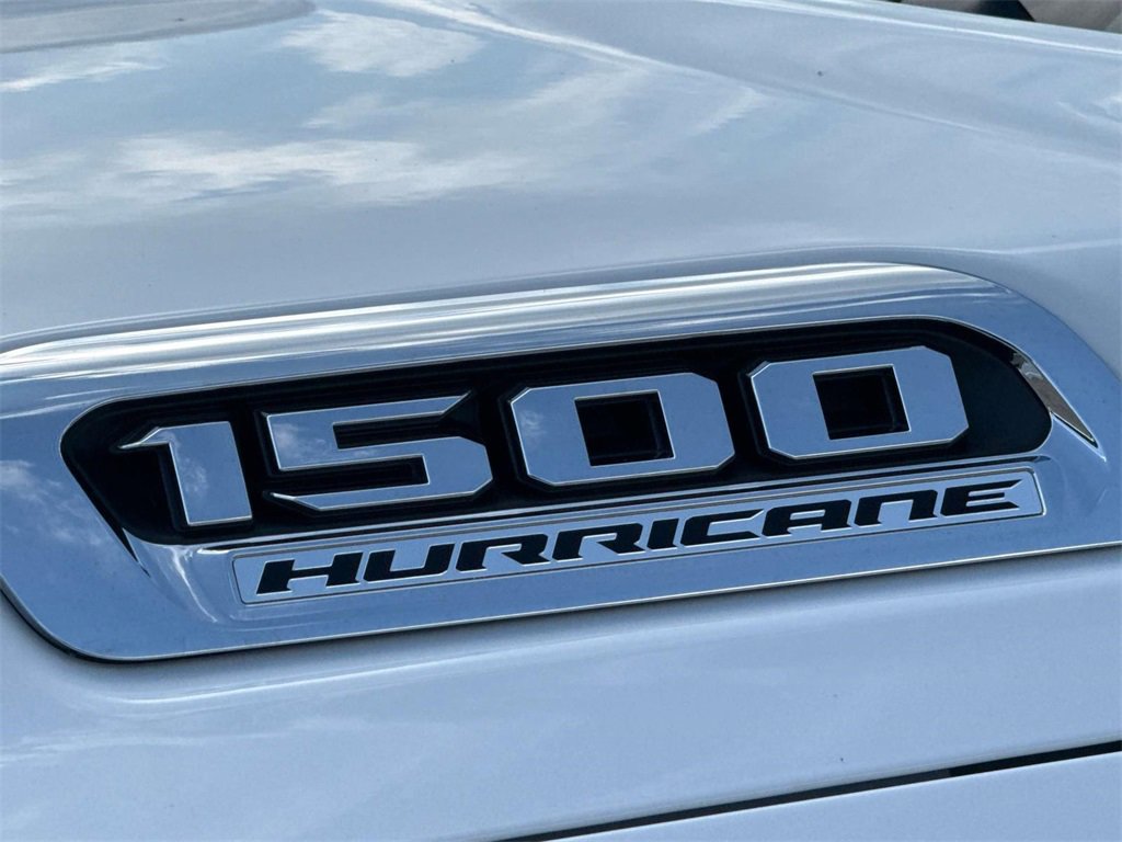 New 2026 RAM 1500 4x4 Crew Cab image 8