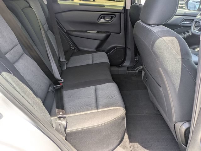 Used 2024 Nissan Rogue SV AWD/4WD image 26