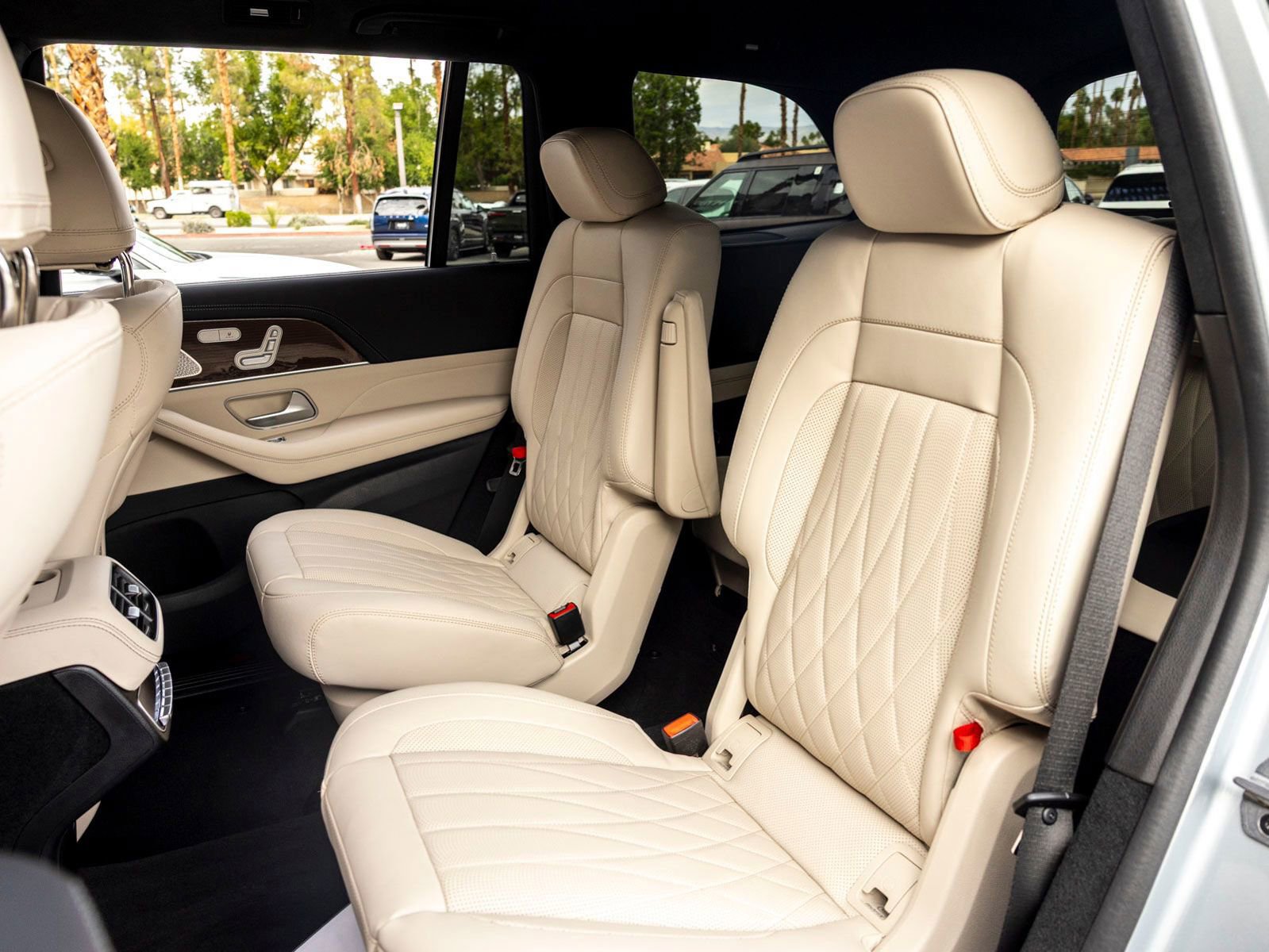 Used 2023 Mercedes-Benz GLS 63 AMG 4MATIC image 21