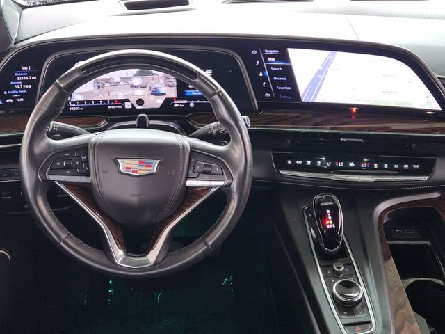 Used 2022 Cadillac Escalade Premium Luxury Platinum AWD/4WD image 28