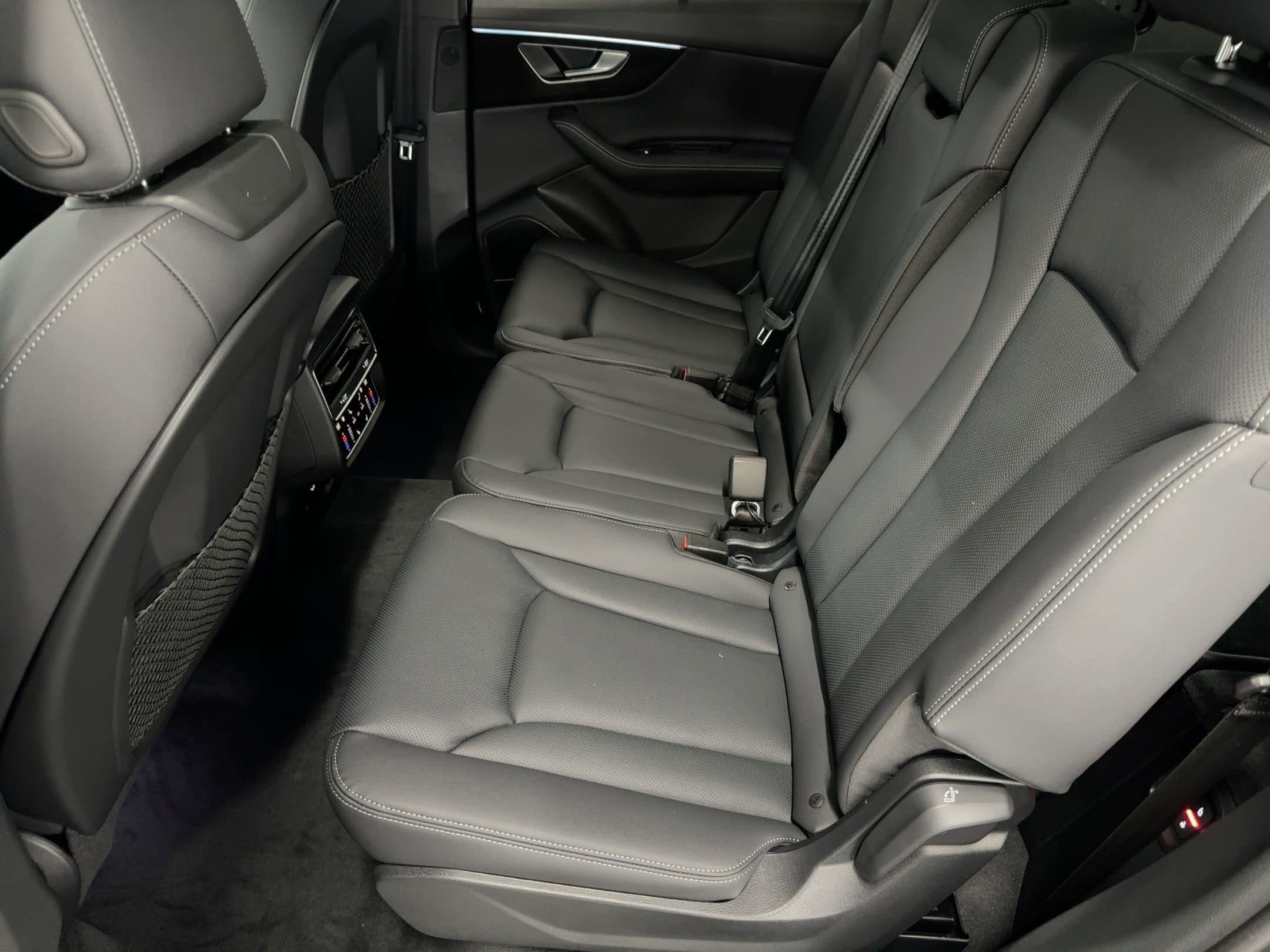 New 2026 Audi Q7 3.0T Premium Plus AWD/4WD image 15