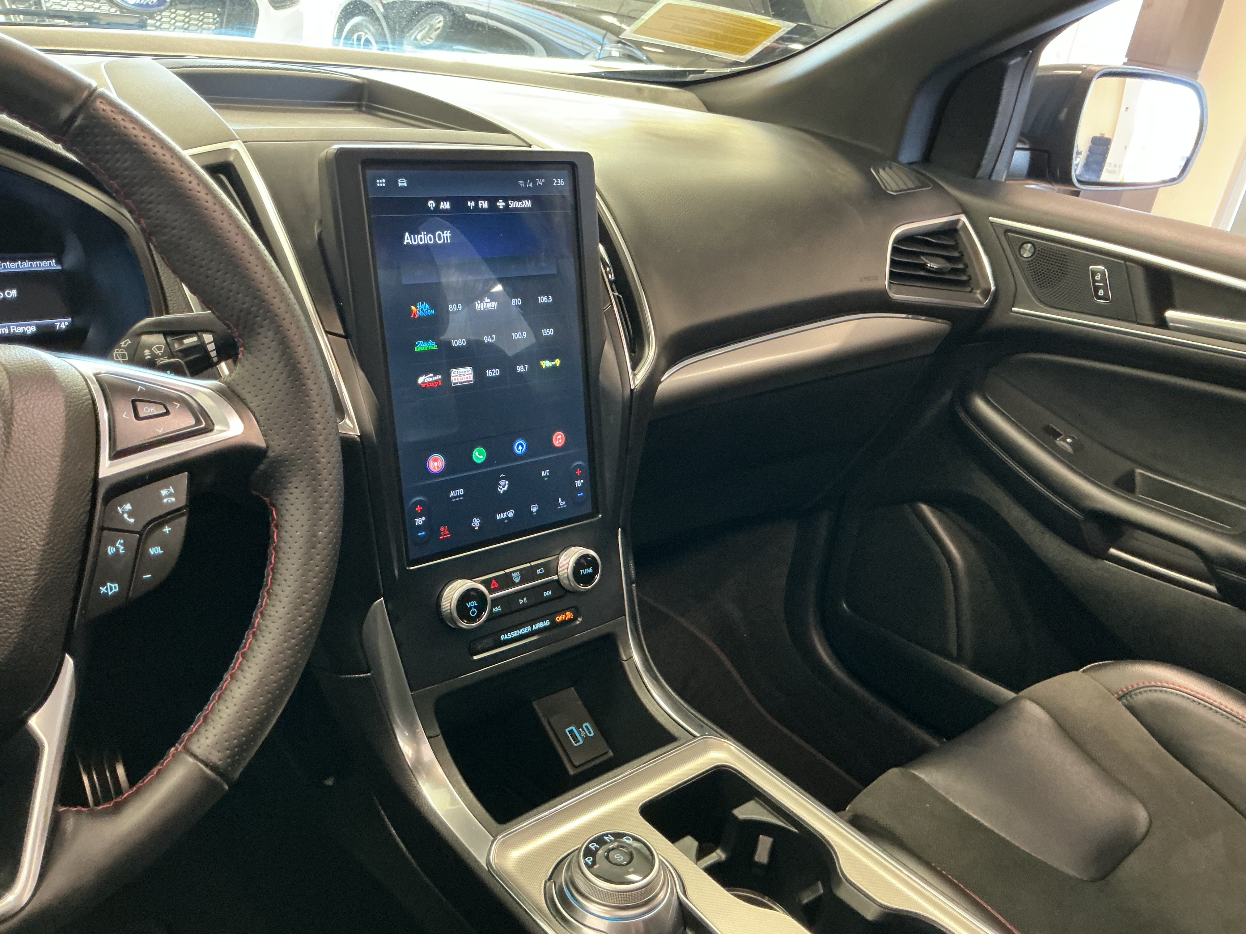 Used 2023 Ford Edge ST w/ Equipment Group 401A AWD/4WD image 13