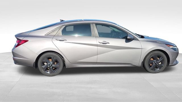 Used 2022 Hyundai Elantra SEL FWD image 10