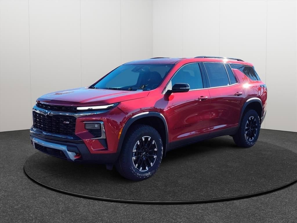 New 2026 Chevrolet Traverse Z71 w/ LPO, Floor Liner Package image 3