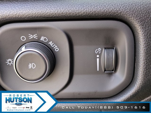 New 2026 RAM 5500 Tradesman w/ Chrome Appearance Group AWD/4WD image 24